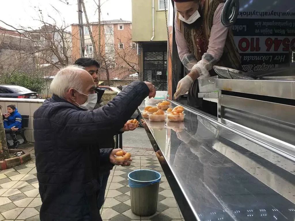 Hayır organizasyonları, Hayır Yemeği, Hayır Lokması